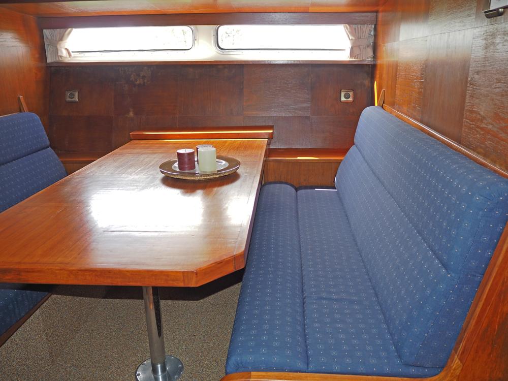 Vorschiff, Innenausstattung